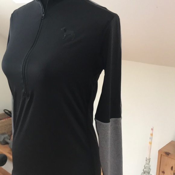 Victoria’s Secret Pink tack shirt - Picture 3 of 3